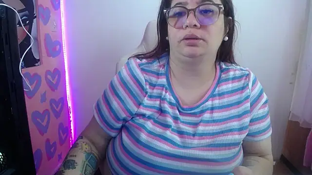 kattybbwbigboobs  online show from 9, 8, 2026