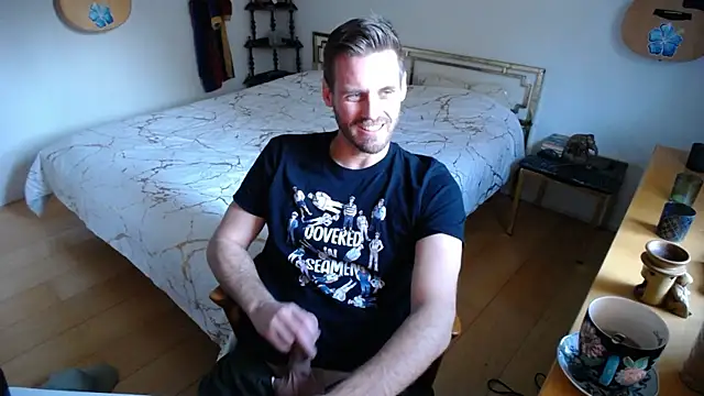 Snapshot of skatejocke chatting on 17, 11, 2025 skatejocke online show from 17, 11, 2025