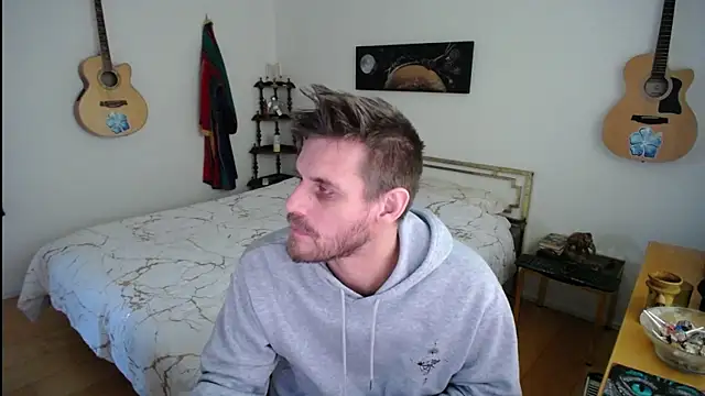 Snapshot of skatejocke chatting on 26, 11, 2025 skatejocke online show from 26, 11, 2025