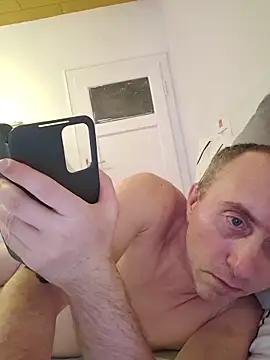 TirelessLot3 online show from 12, 4, 2026