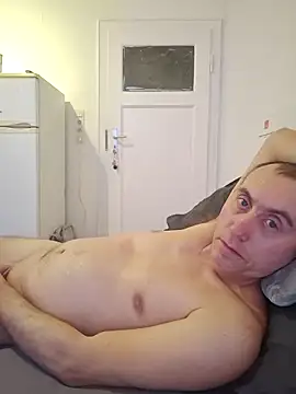 TirelessLot3 online show from 19, 4, 2026