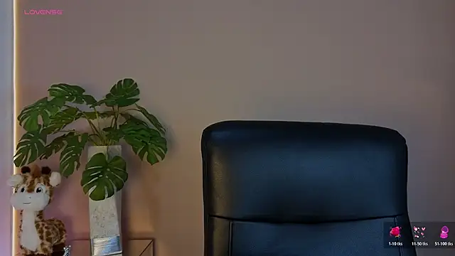 MissEmma   online show from 29, 11, 2025