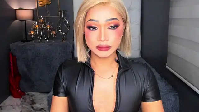 GwennGoddess online show from 7, 2, 2026