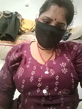 Snapshot of Janhvi_bhabhi_ji chatting on 11, 7, 2026 Janhvi bhabhi ji online show from 11, 7, 2026