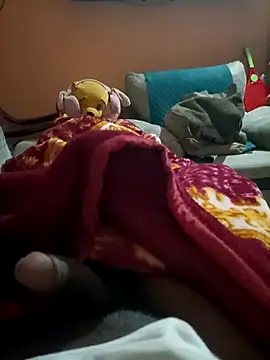 Snapshot of Kmahes01 chatting on 19, 12, 2025 Kmahes01 online show from 19, 12, 2025