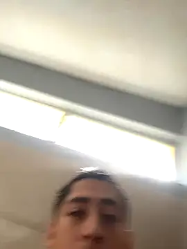 Snapshot of juiceloof chatting on 20, 11, 2025 juiceloof online show from 20, 11, 2025