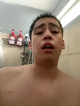 Snapshot of juiceloof chatting on 21, 11, 2025 juiceloof online show from 21, 11, 2025