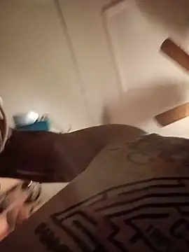 Snapshot of White_chocolate69 chatting on 5, 1, 2026 White chocolate69 online show from 5, 1, 2026