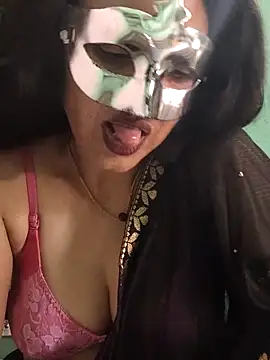 Snapshot of Piya_Bakshi chatting on 15, 4, 2026 Piya Bakshi online show from 15, 4, 2026