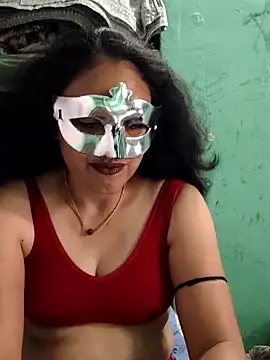 Snapshot of Piya_Bakshi chatting on 16, 4, 2026 Piya Bakshi online show from 16, 4, 2026