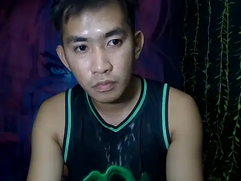 Snapshot of denzkylexx chatting on 19, 12, 2025 denzkylexx online show from 19, 12, 2025