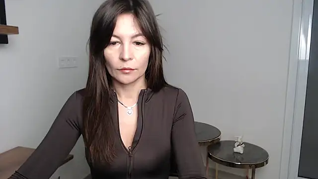 Snapshot of Veronichkaaa chatting on 27, 11, 2025 Veronichkaaa online show from 27, 11, 2025