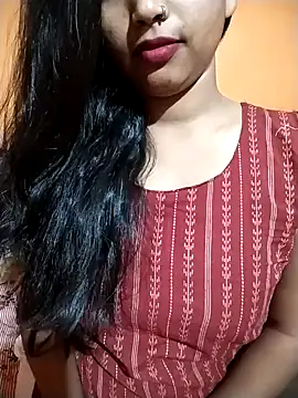Sexy Divya   online show from 3, 3, 2026