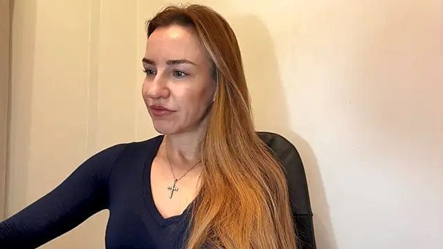 Nyxelia  online show from 19, 12, 2025