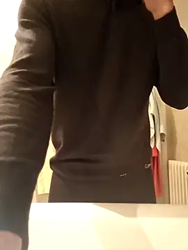 Snapshot of CuteDaddy92 chatting on 3, 4, 2026 CuteDaddy92 online show from 3, 4, 2026