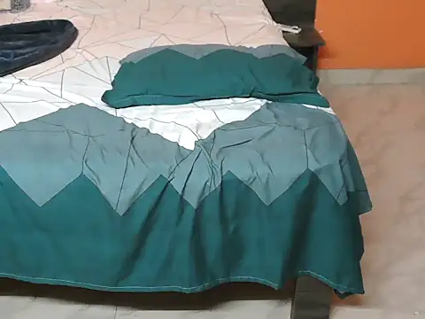 Snapshot of DoremonGirl chatting on 9, 3, 2026 DoremonGirl online show from 9, 3, 2026