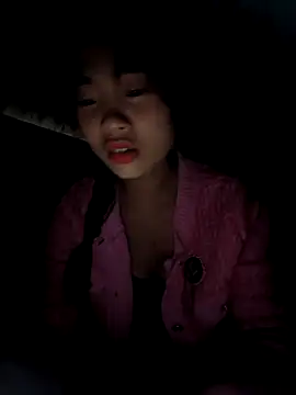 Snapshot of Lynly_k2 chatting on 11, 11, 2025 Lynly k2 online show from 11, 11, 2025