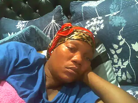 Snapshot of DustyLucy02 chatting on 16, 3, 2026 DustyLucy02 online show from 16, 3, 2026