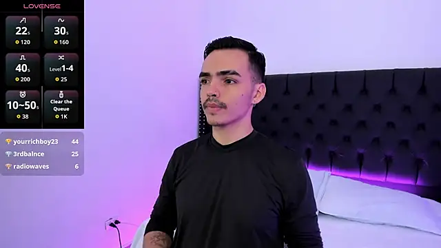 NicoKingg  online show from 12, 1, 2026