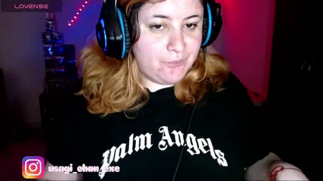 PixelAurora online show from 26, 11, 2025