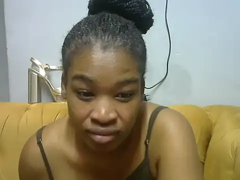 Snapshot of JuiceLips88 chatting on 5, 6, 2026 JuiceLips88 online show from 5, 6, 2026