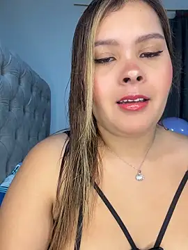 Snapshot of MelodySanz chatting on 4, 6, 2026 MelodySanz online show from 4, 6, 2026
