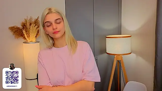 Snapshot of AdameShoyer chatting on 21, 11, 2025 AdameShoyer online show from 21, 11, 2025