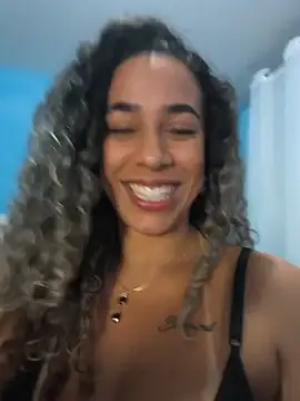 vivianeleoa online show from 28, 7, 2026