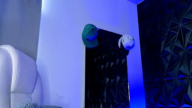 Maxwell Dupont online show from 16, 12, 2025