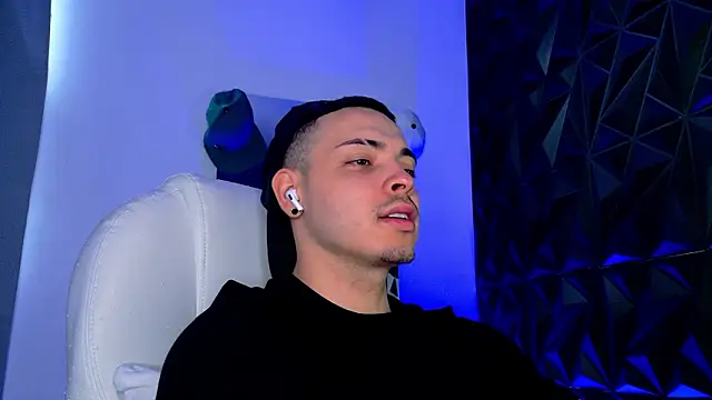 Maxwell Dupont online show from 12, 2, 2026