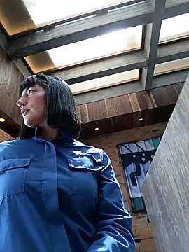 Luna juicy online show from 22, 11, 2025