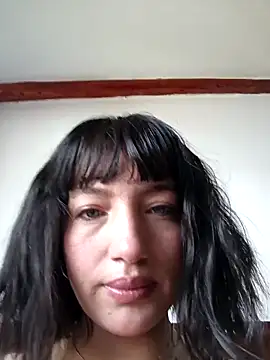 Luna juicy online show from 1, 12, 2025