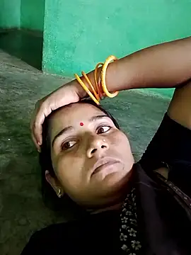 Snapshot of Seema_ji12 chatting on 5, 6, 2026 Seema ji12 online show from 5, 6, 2026