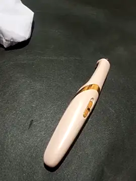 Snapshot of sua____vadia chatting on 12, 11, 2025 sua vadia online show from 12, 11, 2025