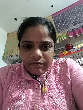 Snapshot of Hot_suini chatting on 16, 12, 2025 Hot suini online show from 16, 12, 2025