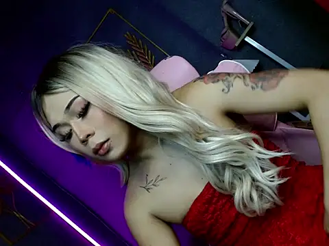 slutty lauraxxx online show from 15, 2, 2026