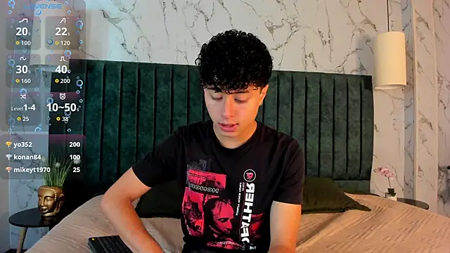 Noah dupont  online show from 24, 11, 2025