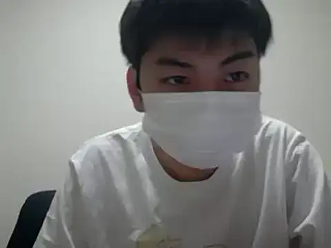 Snapshot of shunshun001006 chatting on 14, 11, 2025 shunshun001006 online show from 14, 11, 2025