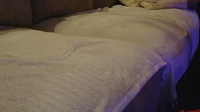 lorenarowena online show from 9, 2, 2026