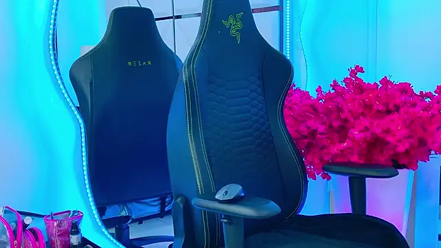 BunnySexyy18 online show from 2, 2, 2026