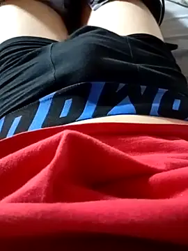 Snapshot of frannsk2 chatting on 8, 11, 2025 frannsk2 online show from 8, 11, 2025