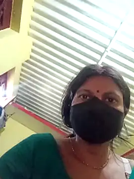 Snapshot of Hotbhabhi_089 chatting on 17, 3, 2026 Hotbhabhi 089 online show from 17, 3, 2026