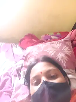 Snapshot of Hotbhabhi_089 chatting on 12, 4, 2026 Hotbhabhi 089 online show from 12, 4, 2026