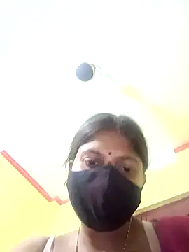 Snapshot of Hotbhabhi_089 chatting on 15, 4, 2026 Hotbhabhi 089 online show from 15, 4, 2026