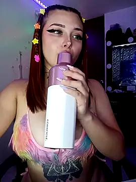 Snapshot of Ema_goddess chatting on 10, 3, 2026 Ema goddess online show from 10, 3, 2026