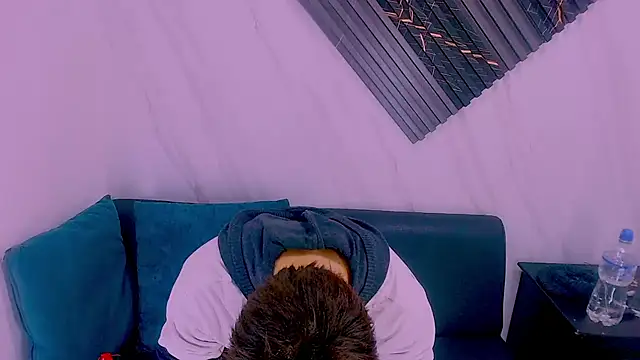 Snapshot of Liam_York_ chatting on 15, 4, 2026 Liam York online show from 15, 4, 2026