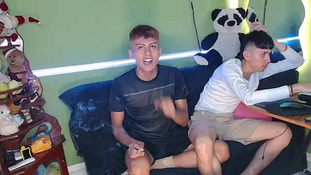 Snapshot of Kurt_williams1 chatting on 29, 11, 2025 Kurt williams1 online show from 29, 11, 2025