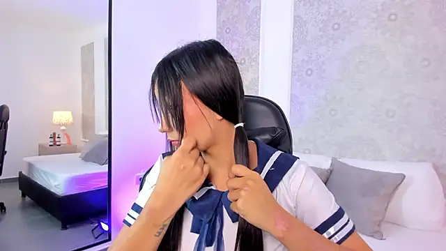 Snapshot of alissongirl_ chatting on 1, 4, 2026 alissongirl online show from 1, 4, 2026