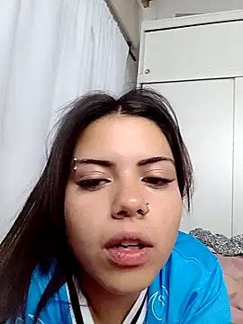 Snapshot of cat_eye__ chatting on 9, 11, 2025 cat eye online show from 9, 11, 2025