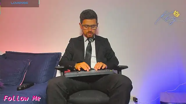 Prince1 dark online show from 14, 1, 2026